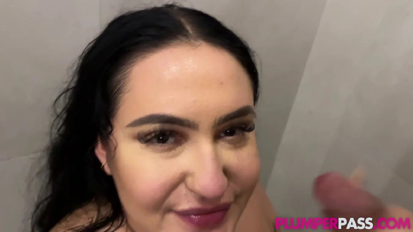 PlumperPass Rosina Lux XXX